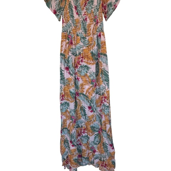 one clothing Dresses & Skirts - One Clothing Maxi Floral Dress